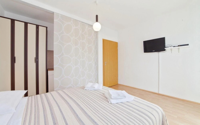 Awesome Home in Jadranovo With Wifi and 3 Bedrooms