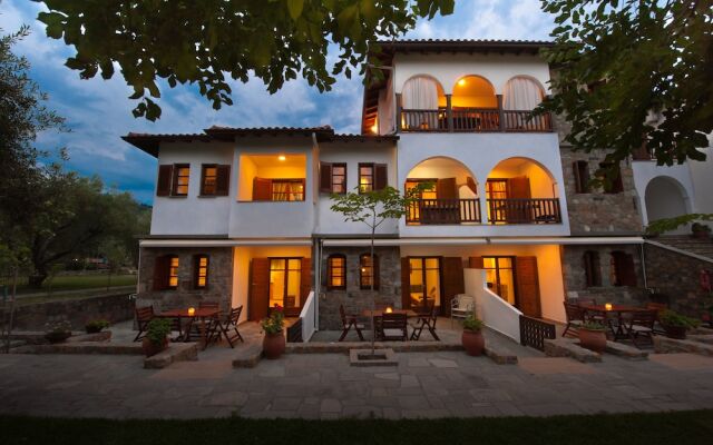 Отель Sofia's House Ситония вид на фасад