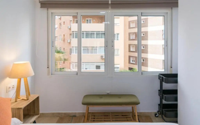 MP5-Just Renovated Apartment Right on the Beach