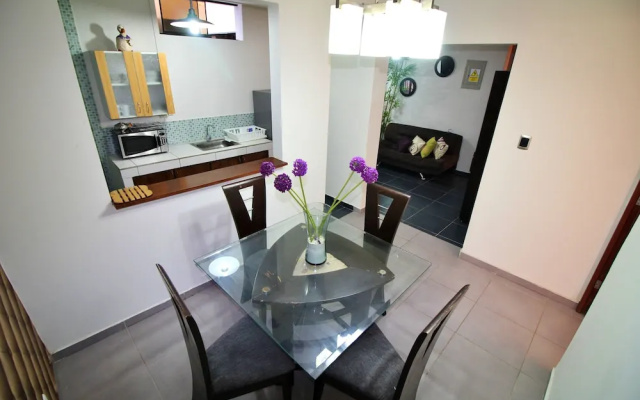 G-Boss Hotel Sur
