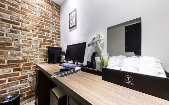 T hotel Cheonho