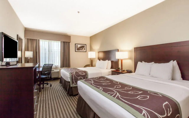 Days Inn Brewerton/ Syracuse Near Oneida Lake