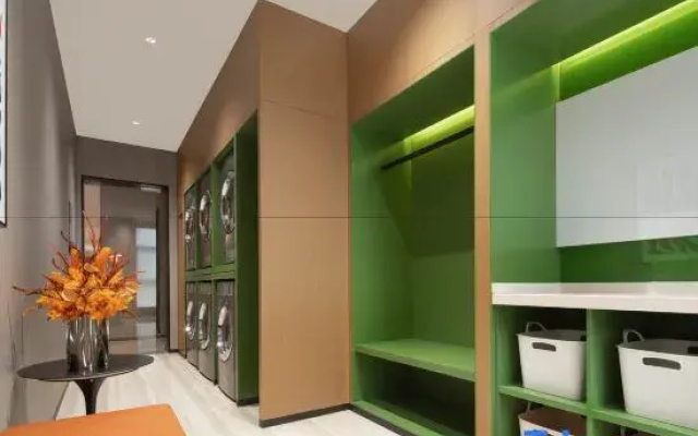 Hampton by Hilton Jiuyan Bridge Dongda Road