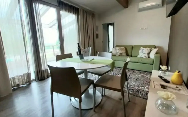 Apartment in Iseo With Pool