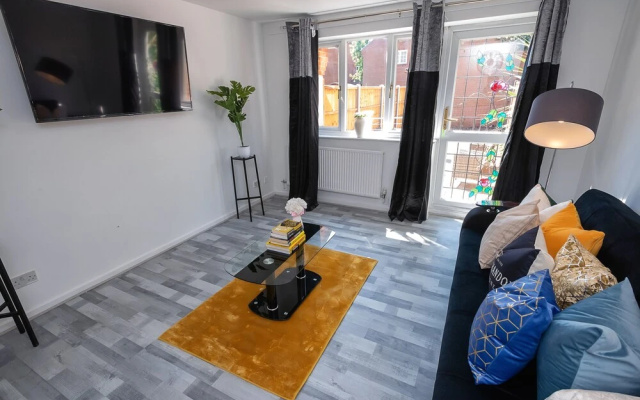 I Love London! A Central 2-bed Home - Sleep 1-4!