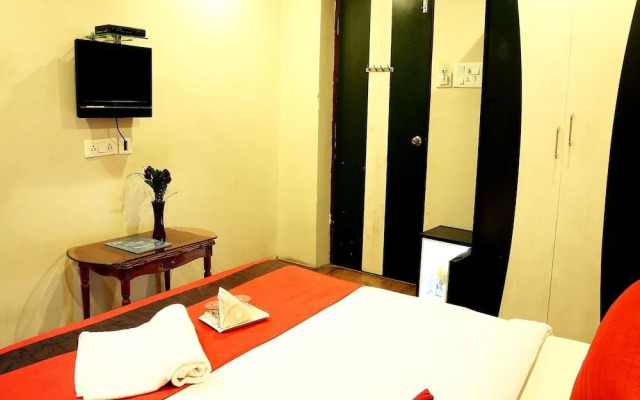 OYO 759 Hotel Rock Star