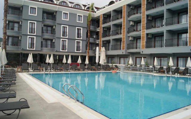 Club Viva Hotel And Apartments