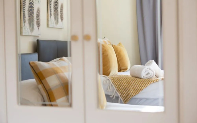 Rivermead Lodge
