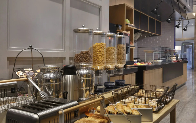 Holiday Inn Express Gurugram Sector 50 by IHG