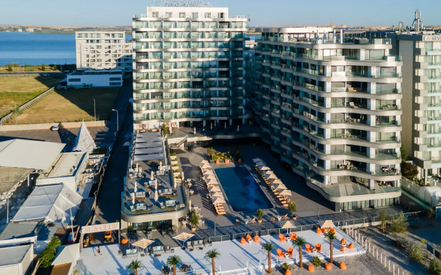 Crowne Plaza Constanta Mamaia Beach by IHG