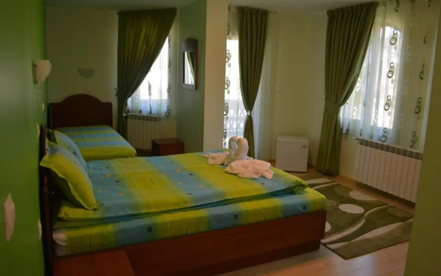 Guest House H Dzhogolanov