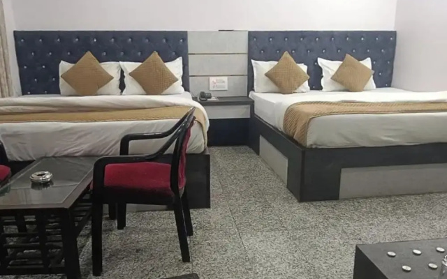 Hotel Jinendra Inn