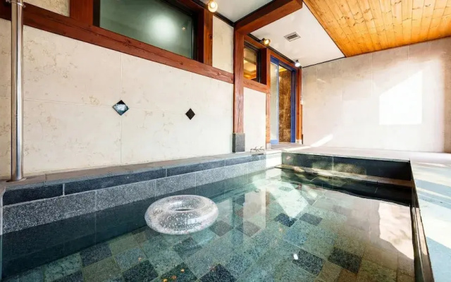 Hanok Pension Wanggyeong