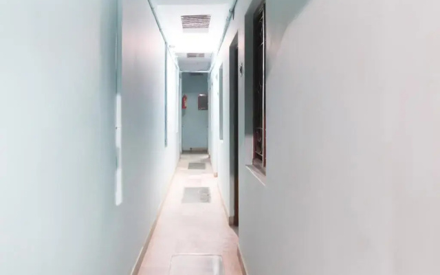 Aps Residency by OYO Rooms