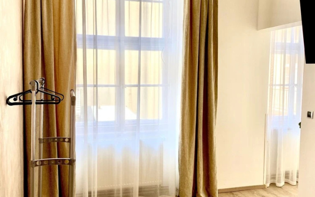 Apartment Opletalova 10