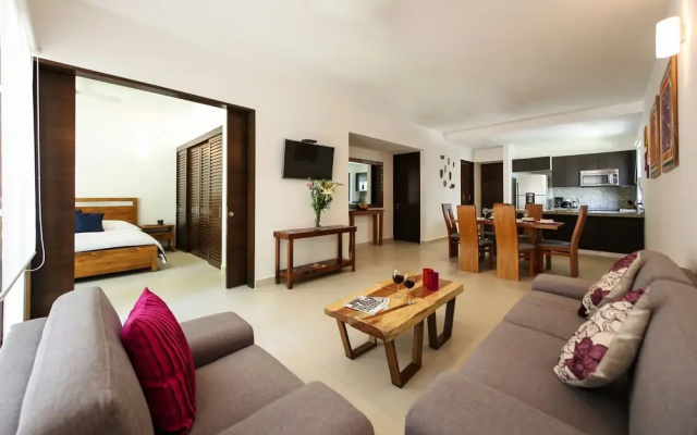 HIRA G2 Couples Retreat by Gate48