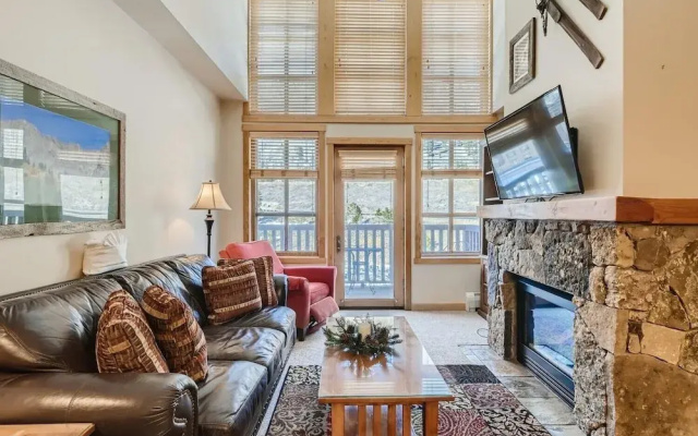 Passage Point 623b 1 Bedroom Condo by RedAwning