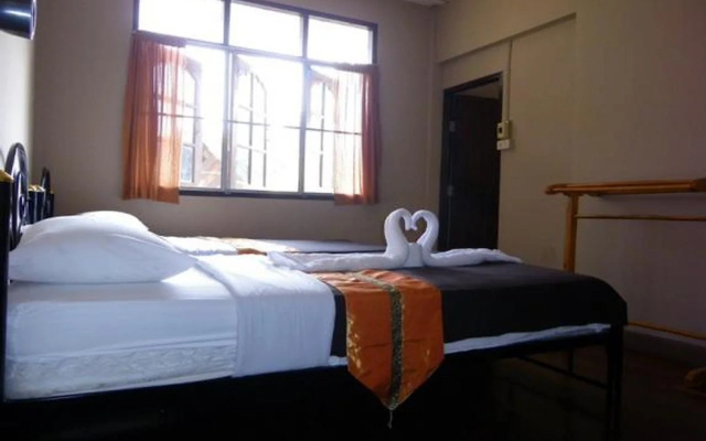 Nan Guesthouse