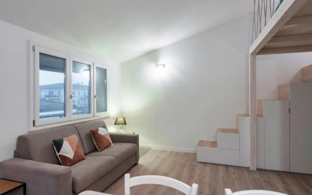 Casa Lugana 19 - monolocale con piscina direttamente a lago