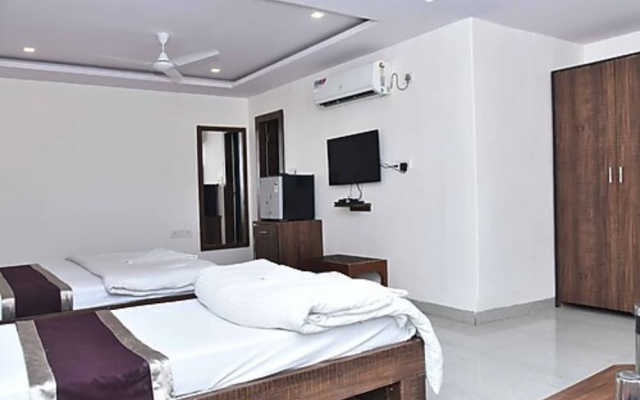 Hotel Devyog