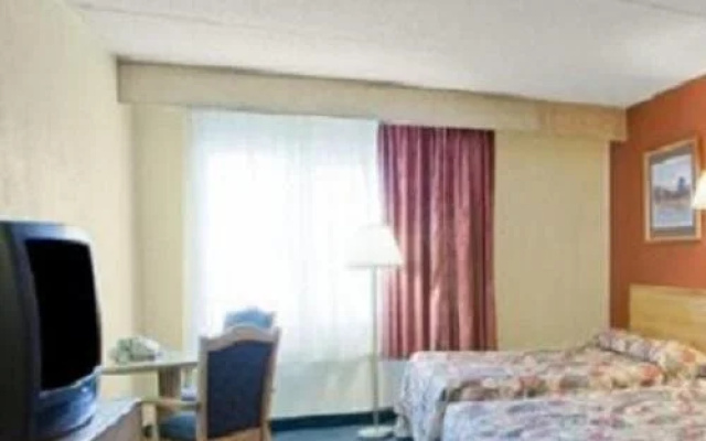 Broadview Inn Suites (former Americas Best Value Inn Galesburg)