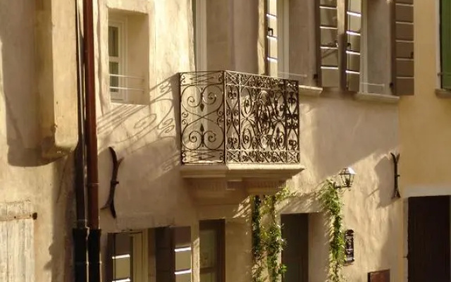 Residenza Dei Tolomei