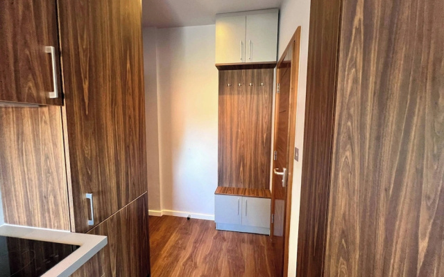 London Studio Retreat - Colney Hatch Lane
