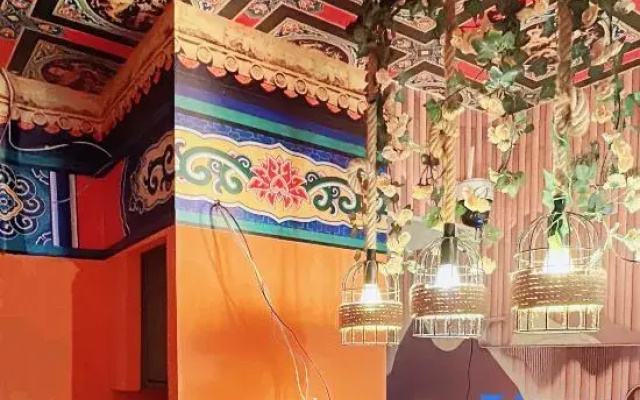 Yinuo Hostel (The Bund & Yu Garden Branch)