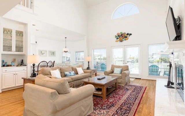 Airy Canalfront Galveston Home by RedAwning
