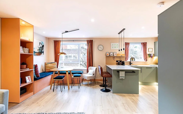 Bright 2-bed Home Near Putney Riverside