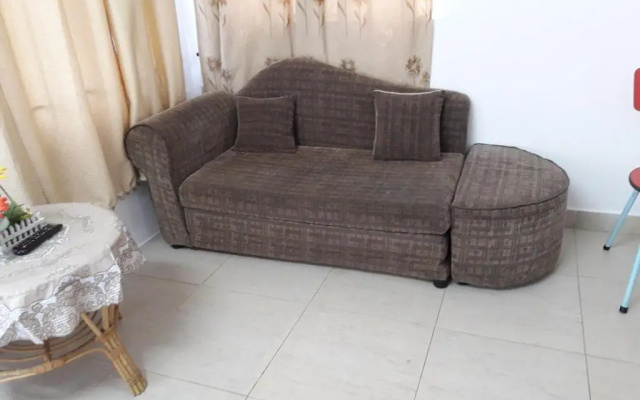 Bano Tourist Residence - 650 meters from Grand Bay Beach