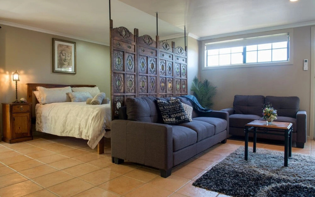 'belle la vie' B & B