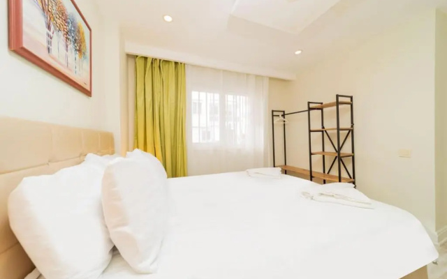 Excellent Flat Close To Kaleici In Muratpasa