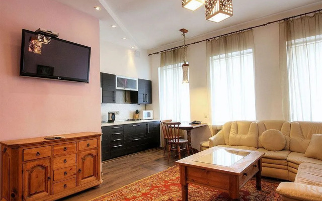 Mykhaylivski Lane Apartment