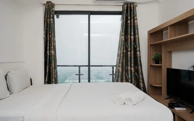 Elegant And Comfortable Studio Sky House Bsd Apartment