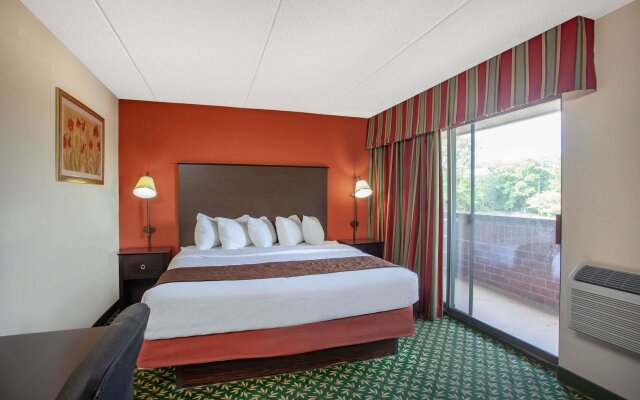 Americinn Hotel & Suites Bloomington West Блумингтон комната для гостей