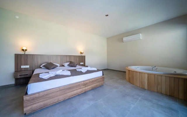2 Bedroom Private Villa