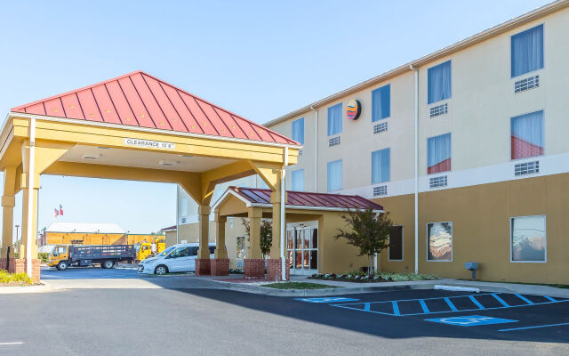 Comfort Inn in Lovettsville, United States of America from 102$, photos, reviews - zenhotels.com hotel front