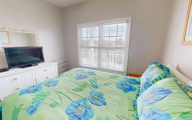 Bay View Villas 3 by Tybee Vacation Rentals