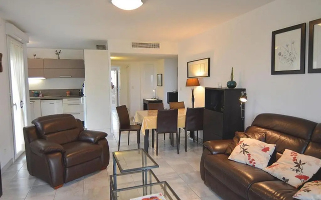Appartement Mèze, 3 pièces, 4 personnes - FR-1-604-20