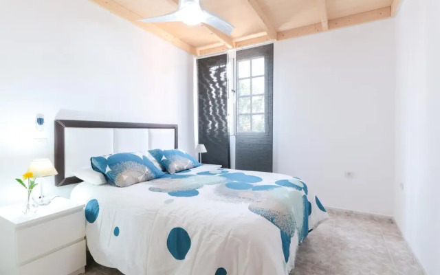 #1 Private Room Renovated Apt Habi