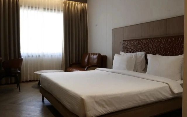 Get Inn Hotel
