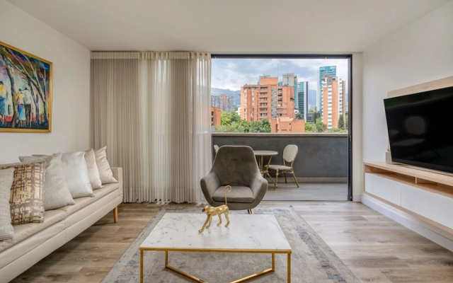 Go Living Suites - 506