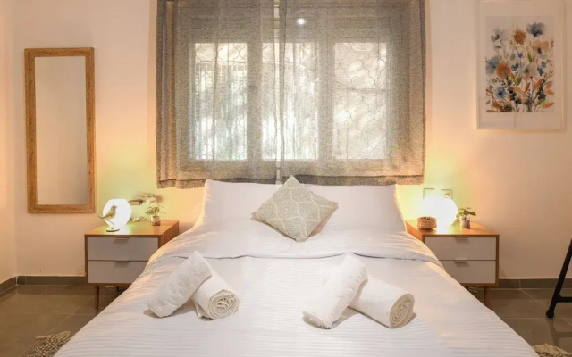 Charming 2BR in Haifa by Sea N' Rent