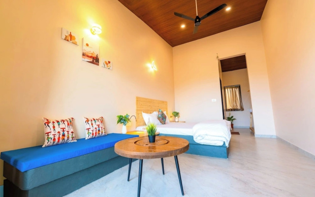 Aavaas Farm Hostel