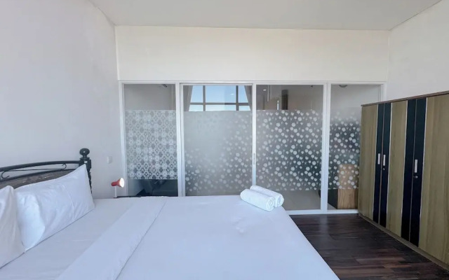 Good Location And Relaxing 1Br Apartment At Aryaduta Residence