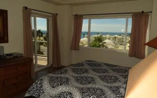 Delphin 303A - 2 Br Condo