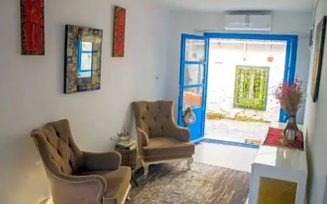 Lavinia Otel
