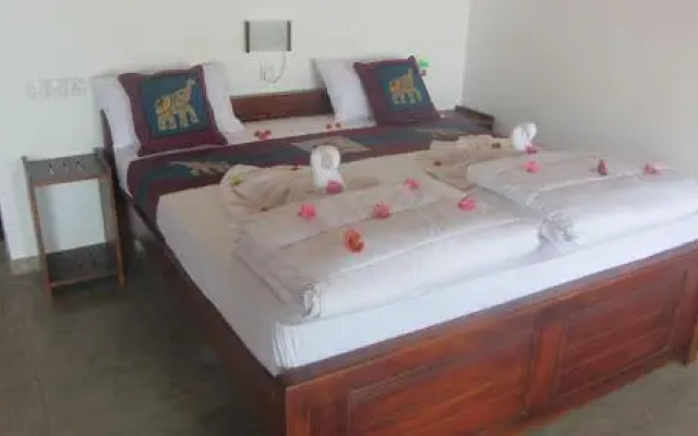 Ladja Beach Resort