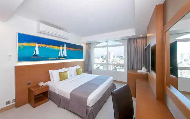 Land Mark Suites Hotel
